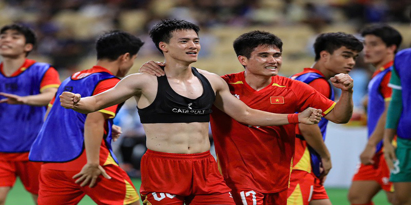 Thanh Nhàn ghi bàn quyết định trong hiệp phụ